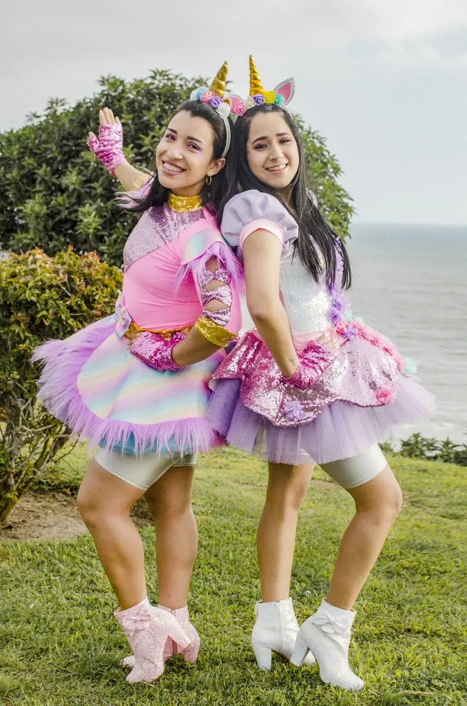 2-animadora-rosaclaun-animacion-eventos-cumpleaños-infantiles.webp