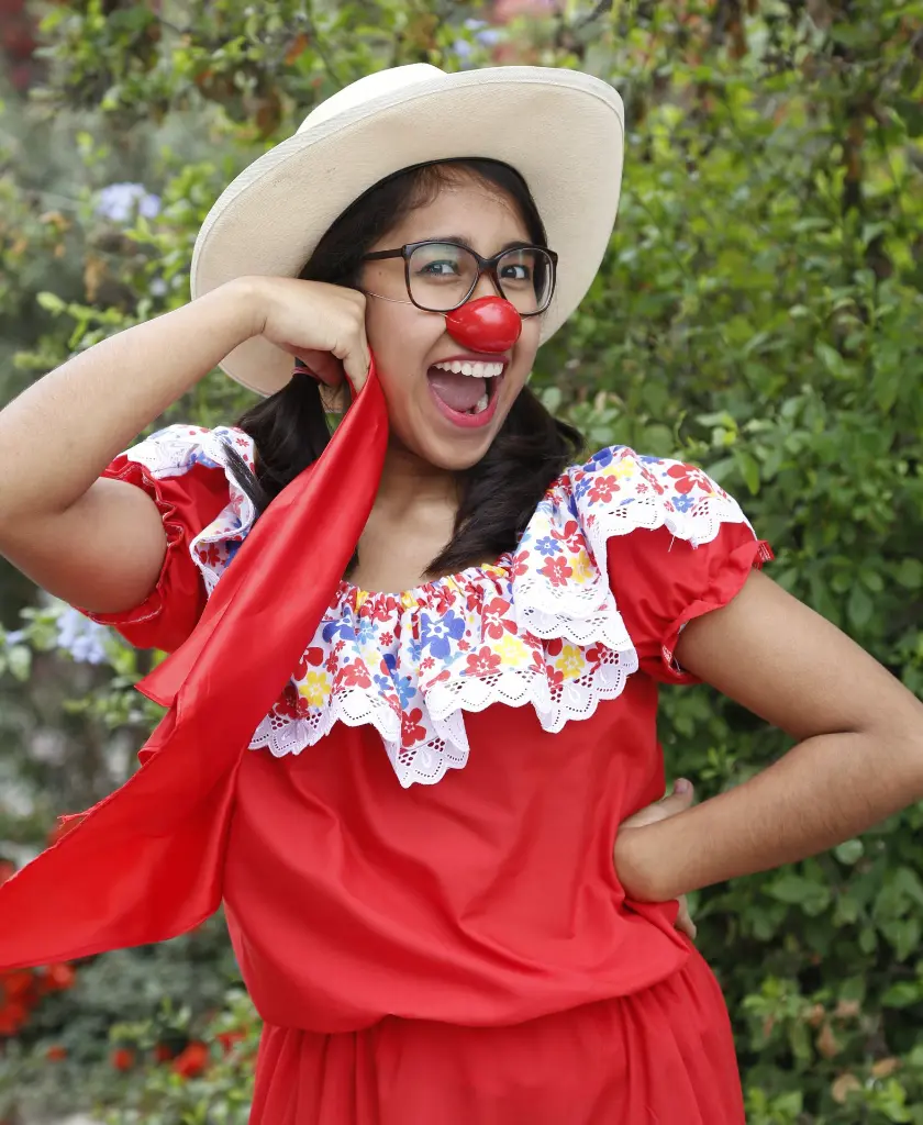 criollona-rosaclaun-animacion-eventos-babyshower.webp
