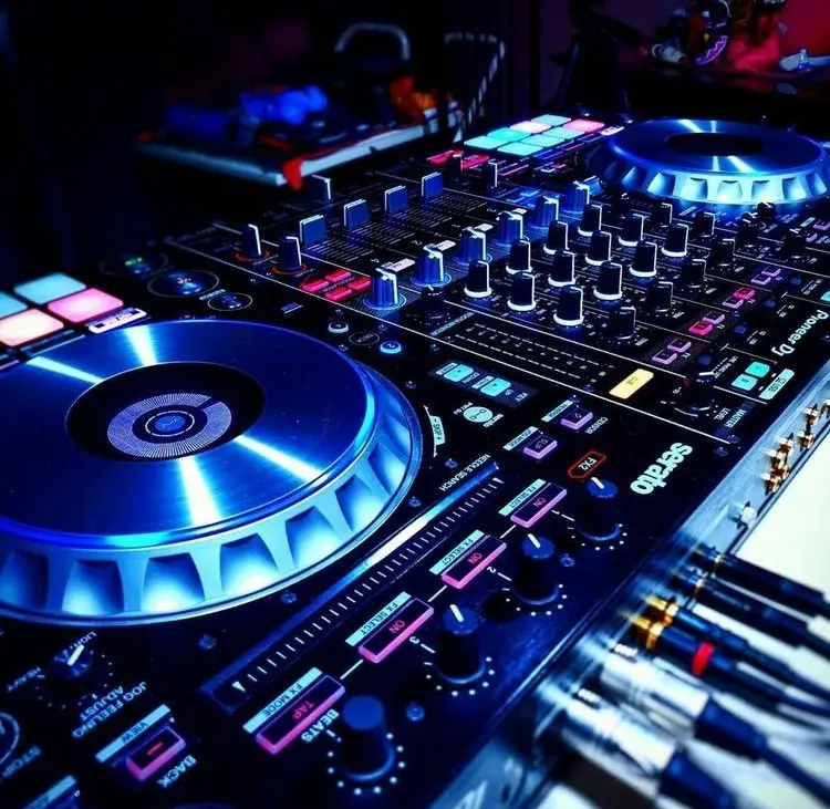 DJ - Paquete 2 Premium